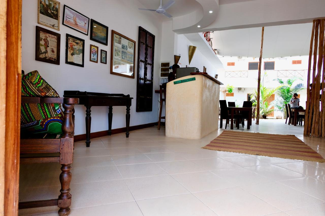 27 Cafe Zanzibar Airport Hotel Exteriér fotografie